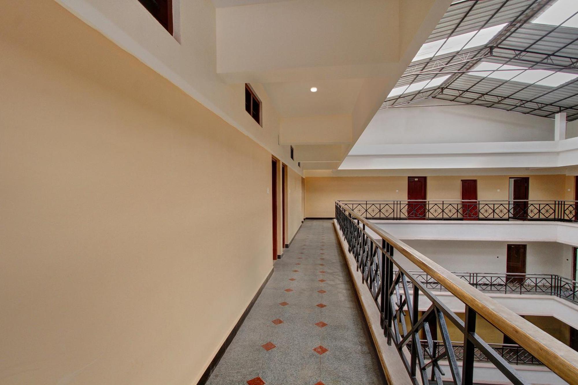 Hotel O Century Park Kasaragod Ngoại thất bức ảnh