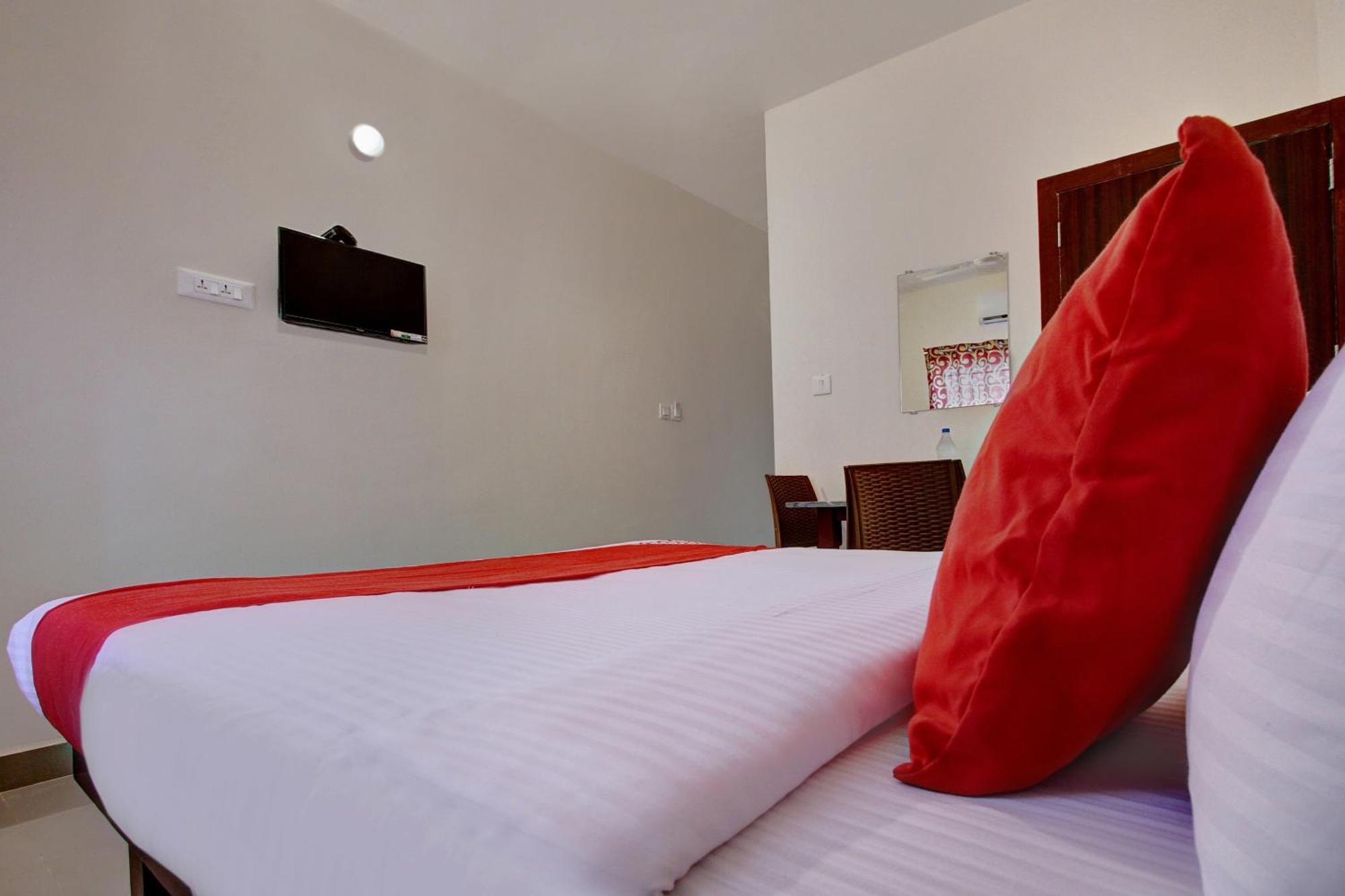 Hotel O Century Park Kasaragod Ngoại thất bức ảnh